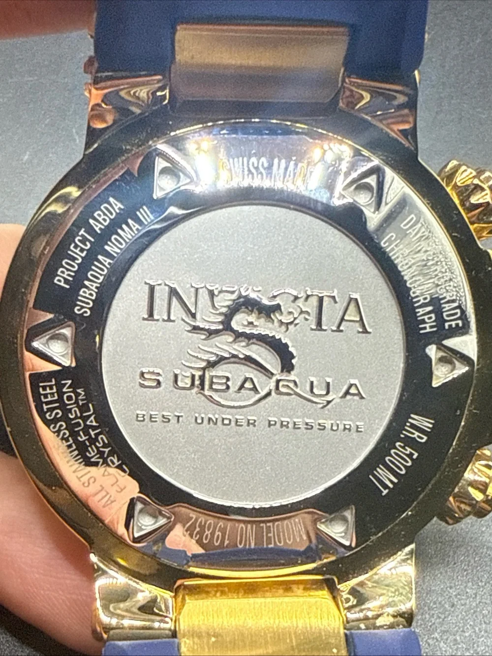 Invicta watch model 19832 the Subaqua Noma III model Swiss Made Blue Gold